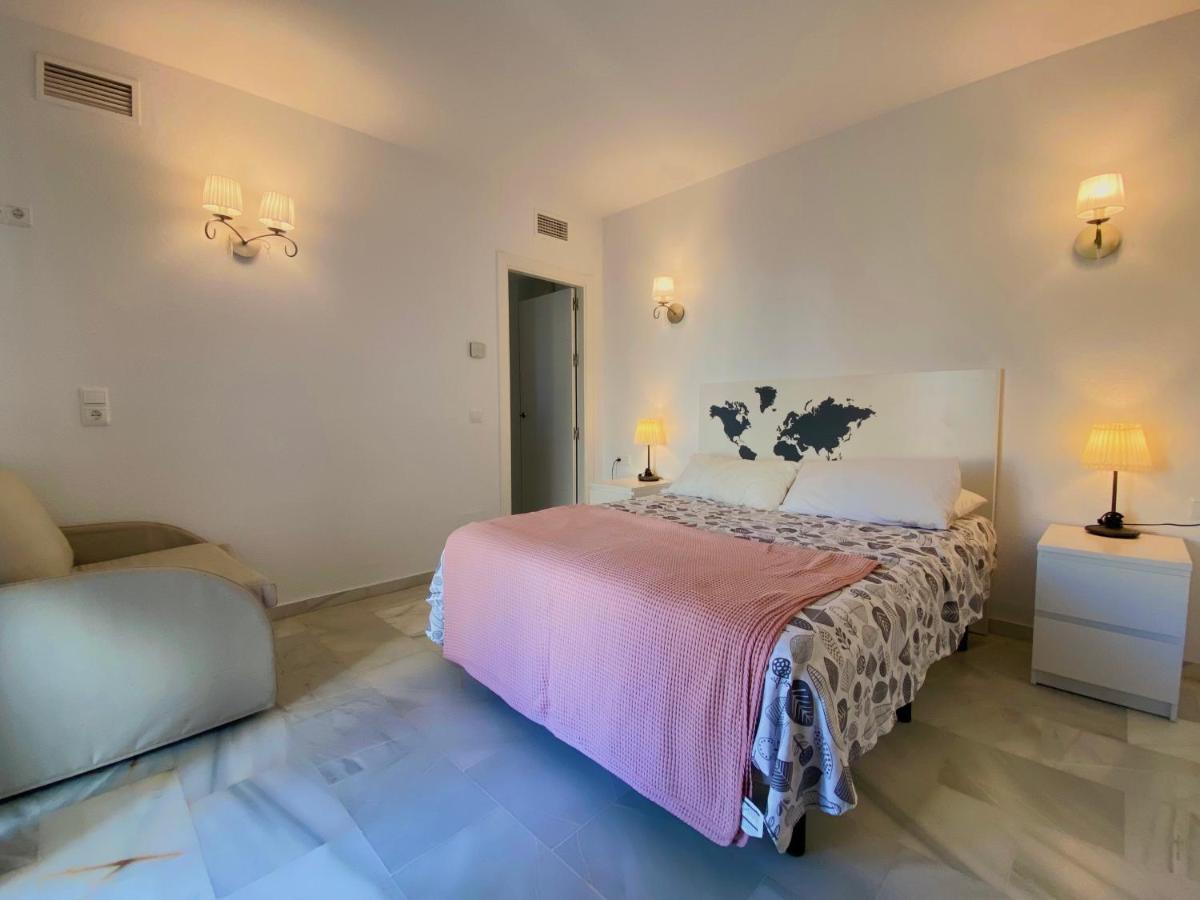 Alojamiento En La Carihuela-Costa Del Sol Torremolinos Dış mekan fotoğraf