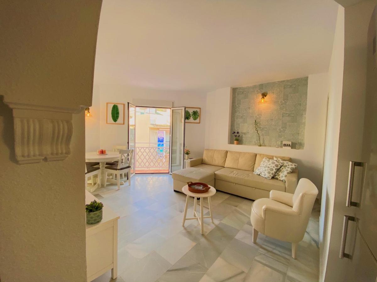 Alojamiento En La Carihuela-Costa Del Sol Torremolinos Dış mekan fotoğraf