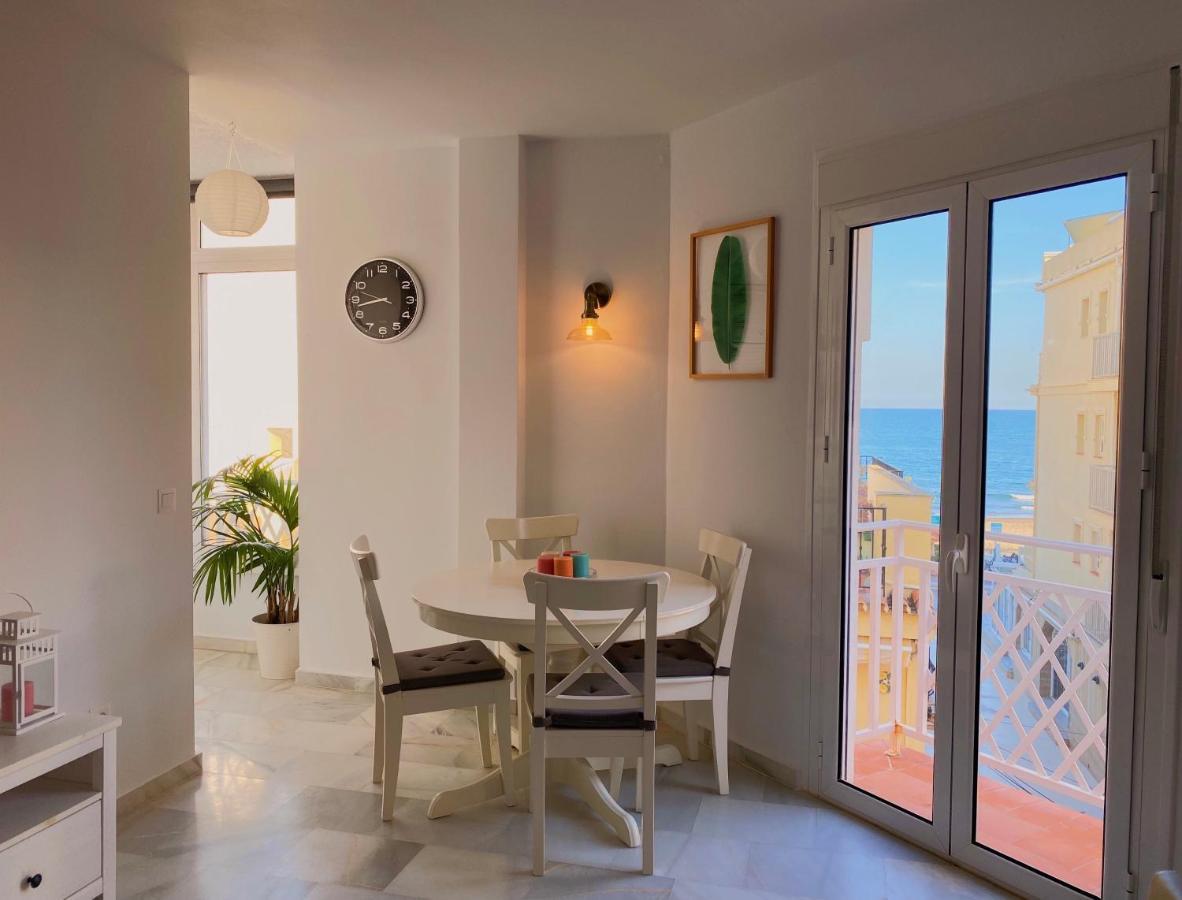 Alojamiento En La Carihuela-Costa Del Sol Torremolinos Dış mekan fotoğraf